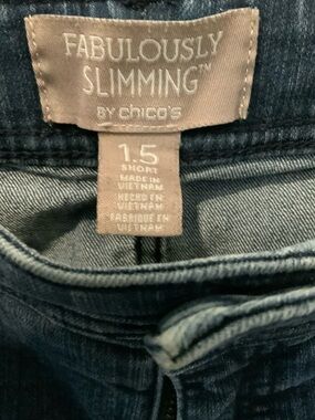 Chico's Dark Indigo Skinny Jeans SZ 1.5